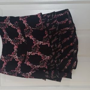 White House Black Market Skirt